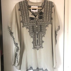 Biya poncho top